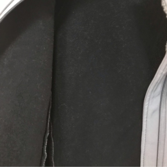 Snozu ⚜️ Gray Jacket - Picture 10 of 15